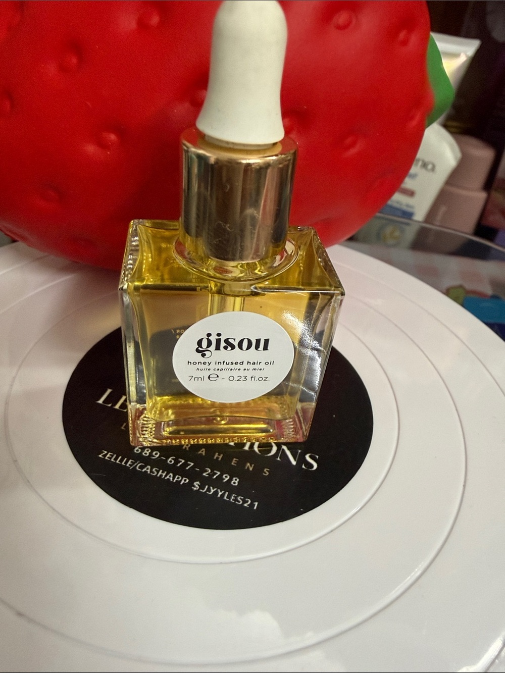 Gisou Honey-Infused Face & Skin Oil — Gold Bottle